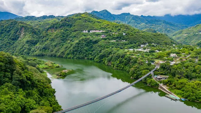 新溪口吊橋