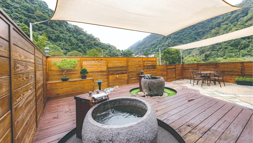 錦屏美人湯