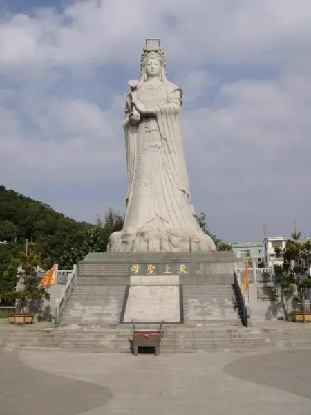 媽祖石雕