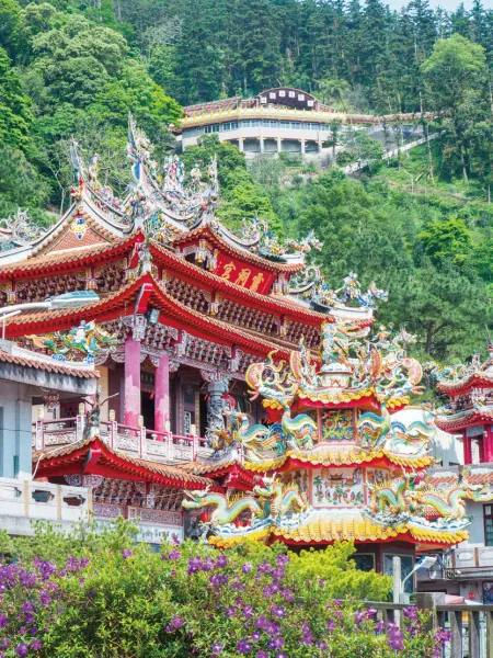 仙山靈洞宮