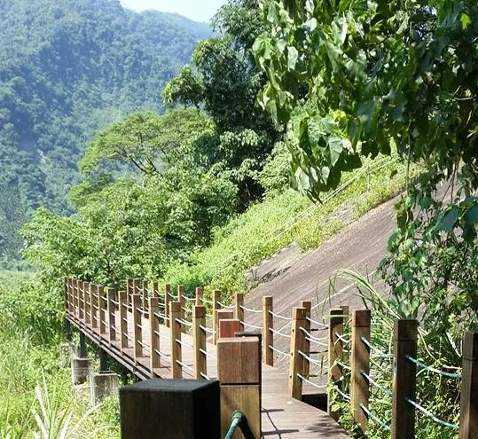 峭壁雄風