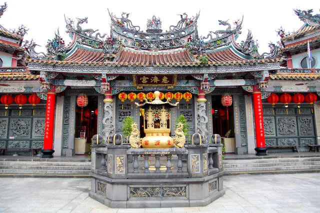 芝山巖惠濟宮