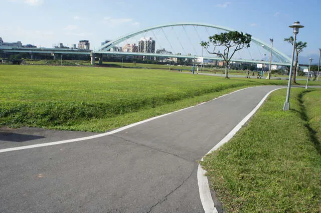 基隆河河濱自行車道
