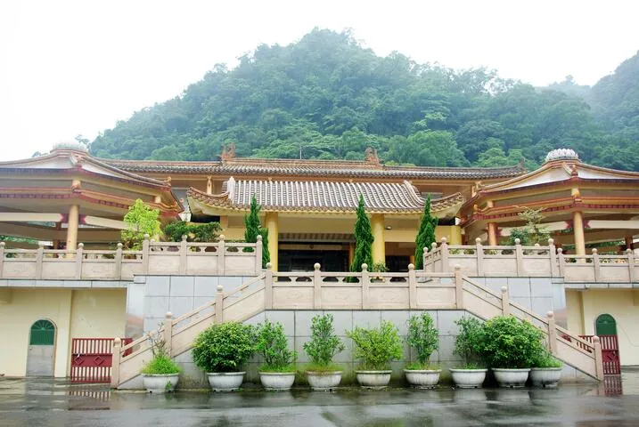 聖南寺