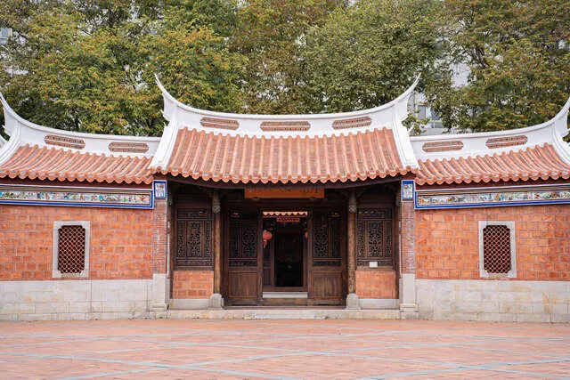 臺灣民俗文物館