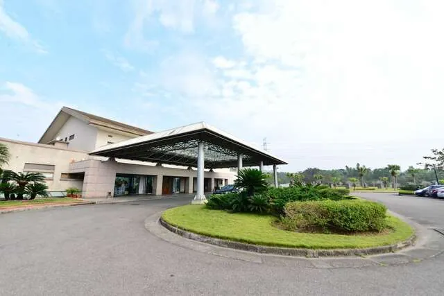 嘉南高爾夫球場